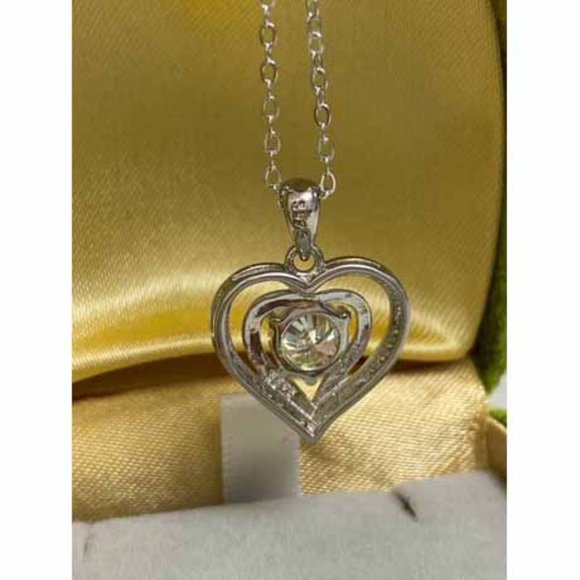 Moissanite Heart Pendant Necklace 1 Carat